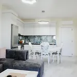 Appartement Living By Erle 2 New Baazar *