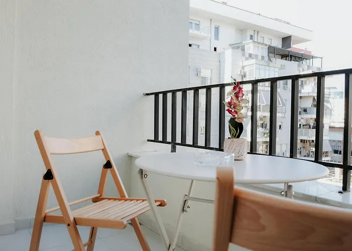 公寓 Living By Erle 2 New Baazar 地拉那